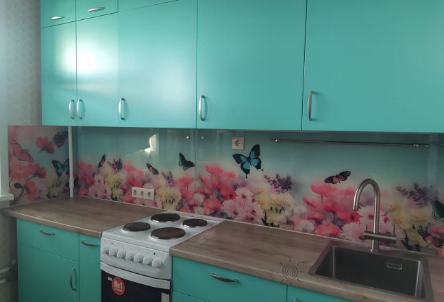 Стеклянная фото панель: цветы и бабочки, заказ #ИНУТ-13035, Синяя кухня.