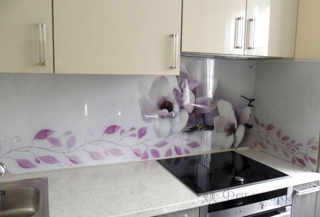 Стеновая панель фото: цветы магнолии, заказ #S-1120, Серая кухня. Изображение 112712
