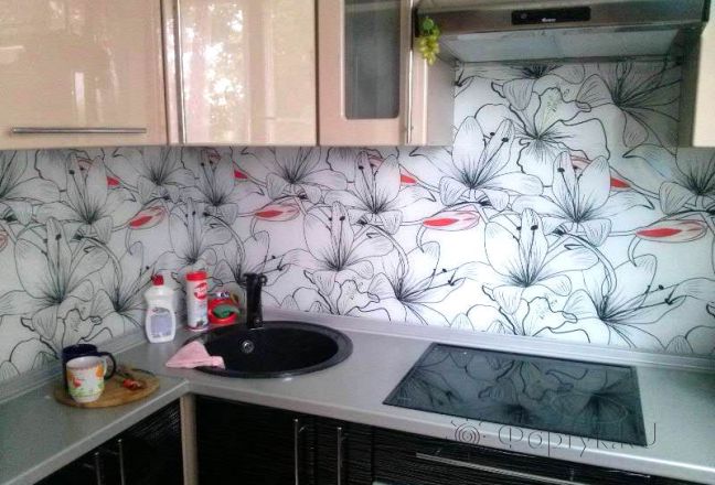 Фартук с фотопечатью фото: цветы на белом фоне., заказ #SK-407, Коричневая кухня. Изображение 110754