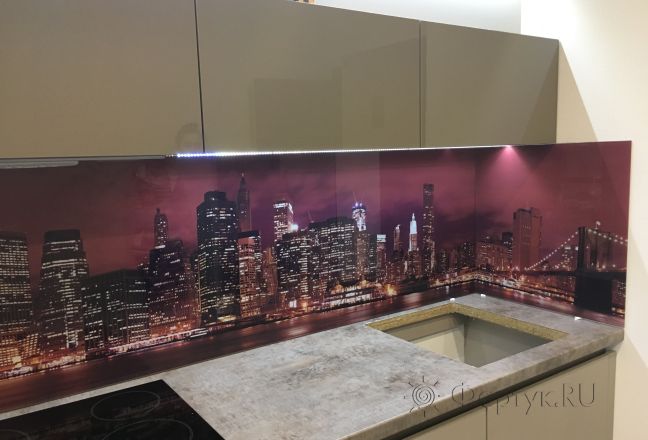 Стеновая панель фото: вечерние огни нью-йорка, заказ #КРУТ-258, Серая кухня. Изображение 110822
