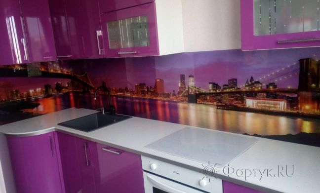 Фартук фото: вечерний город, заказ #ИНУТ-3558, Фиолетовая кухня.
