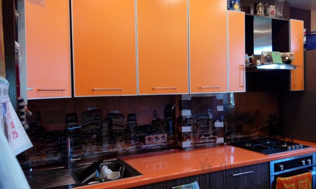 Фартук стекло фото: вечерний нью-йорк, заказ #УТ-1139, Оранжевая кухня.