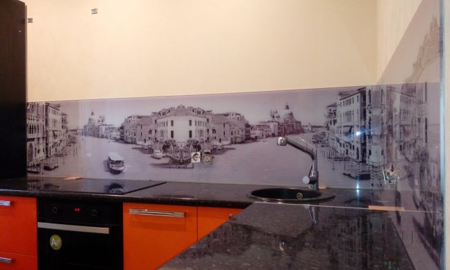 Фартук стекло фото: венеция, заказ #УТ-1152, Оранжевая кухня.