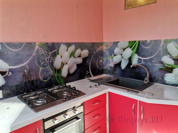 Скинали фото: вензеля и букеты белых тюльпанов, заказ #ИНУТ-9624, Красная кухня.