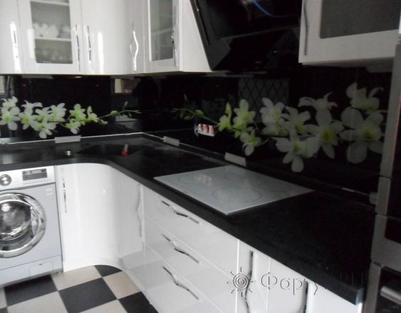 Фартук для кухни фото: ветка орхидеи на черной текстуре., заказ #S-691, Белая кухня.