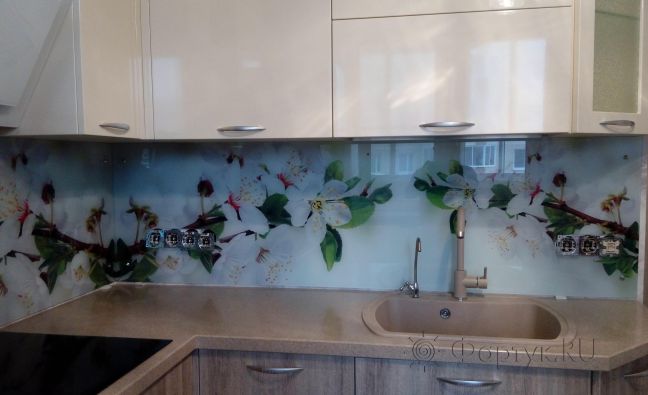 Фартук с фотопечатью фото: ветка с цветами, заказ #ИНУТ-104, Коричневая кухня.