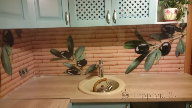 Скинали для кухни фото: ветки оливы на фоне коричневого бамбука, заказ #УТ-1684, Зеленая кухня.