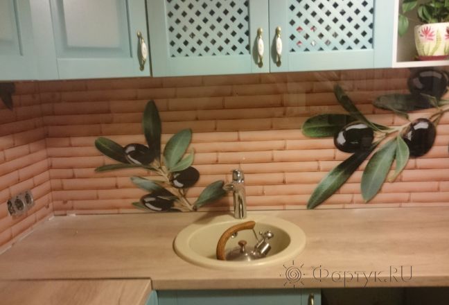 Скинали для кухни фото: ветки оливы на фоне коричневого бамбука, заказ #УТ-1684, Зеленая кухня. Изображение 182016