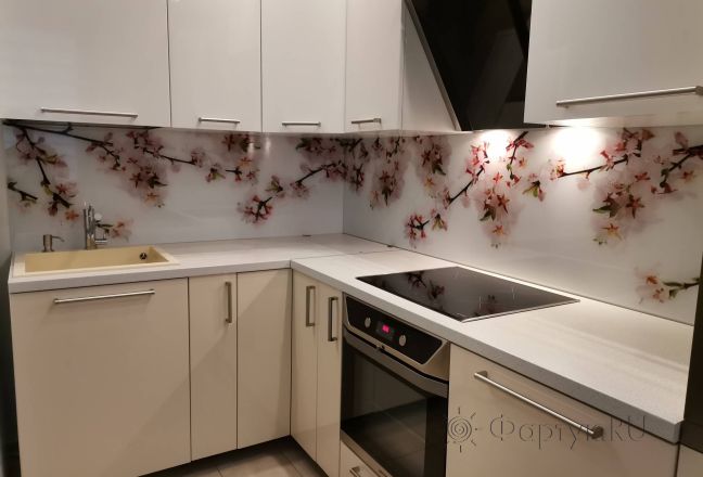 Фартук для кухни фото: ветки цветущей яблони, заказ #ИНУТ-9354, Белая кухня.