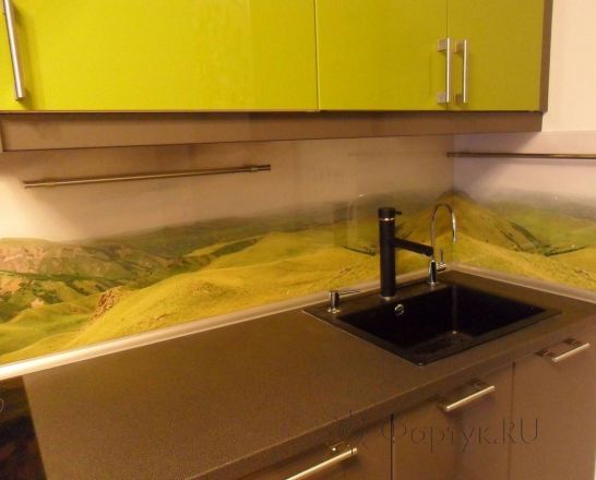 Скинали для кухни фото: вид на холмы., заказ #S-915, Зеленая кухня.