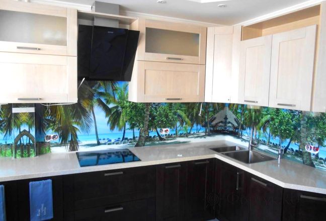 Фартук с фотопечатью фото: вид на тропический пляж., заказ #S-100, Коричневая кухня. Изображение 111532
