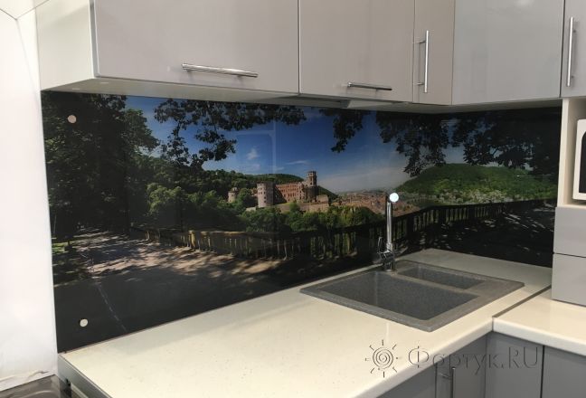 Стеновая панель фото: вид с горы, заказ #КРУТ-602, Серая кухня. Изображение 111104