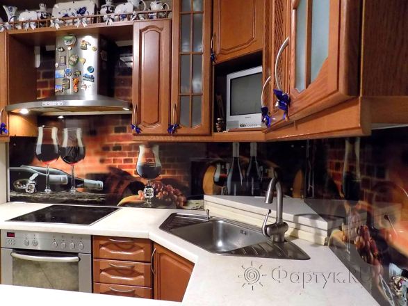 Фартук с фотопечатью фото: винный коллаж, заказ #УТ-361, Коричневая кухня.