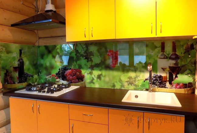 Скинали для кухни фото: вино и виноград, заказ #УТ-333, Желтая кухня.