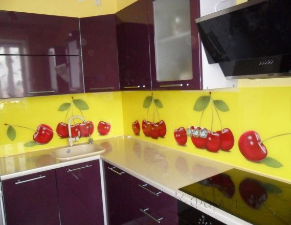Фартук фото: вишня на желтом фоне, заказ #SN-151, Фиолетовая кухня.
