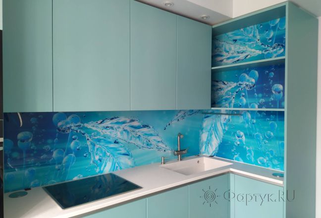 Стеклянная фото панель: водные листья, заказ #ИНУТ-13106, Синяя кухня. Изображение 278462
