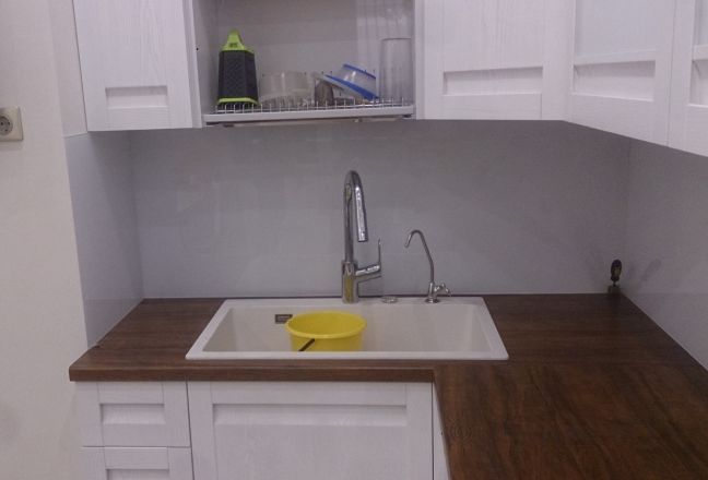 Фартук для кухни фото: заливка белым, заказ #УТ-388, Белая кухня.