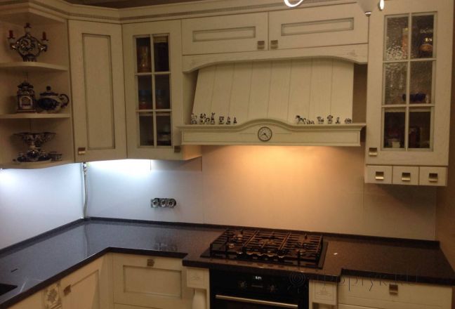 Фартук для кухни фото: заливка белым цветом, заказ #УТ-227, Белая кухня.