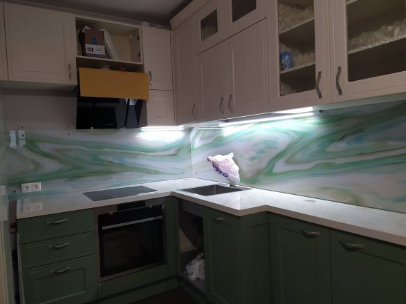 Скинали для кухни фото: зеленая абстрактная волна, заказ #ИНУТ-10543, Зеленая кухня.