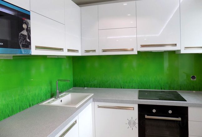 Фартук для кухни фото: зеленая трава, заказ #УТ-694, Белая кухня.