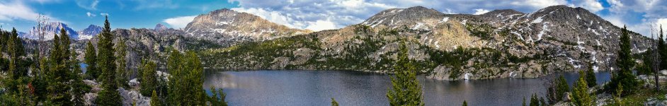 Скинали — Красивое озеро в горах 