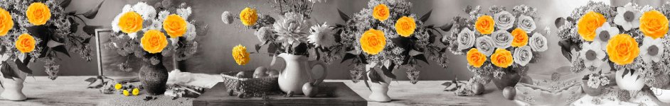 Скинали — Яркие желтые цветы на черно-белом цветочном фоне 