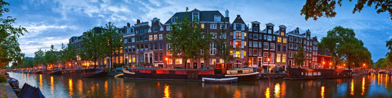 Скинали — Городской канал, Амстердам