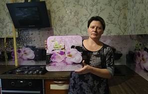 Фартук с фотопечатью фото: фиолетовые цветы, заказ #ИНУТ-4938, Коричневая кухня.