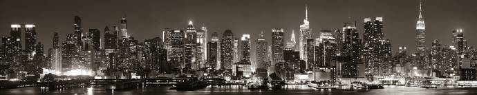 Скинали — Набережная ночного Нью-Йорка в серых тонах