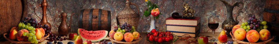 Скинали — Накрытый стол с вином и  фруктами
