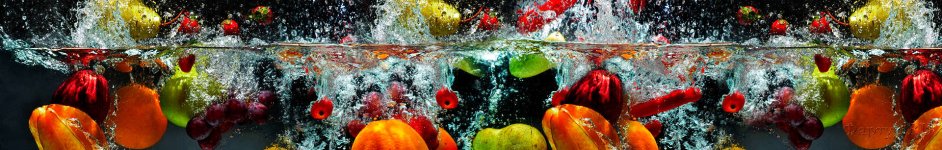 Скинали — Фрукты и ягоды в воде