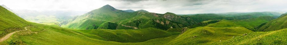 Скинали — Зеленые горы с дождливыми облаками