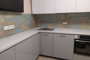Стеновая панель фото: текстура, заказ #ИНУТ-7606, Серая кухня.