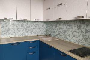 Стеклянная фото панель: растительный узор, заказ #ИНУТ-5652, Синяя кухня.