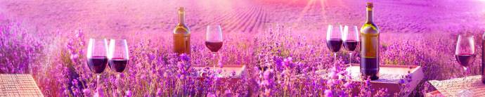 Скинали — Бокалы вина в лавандовых полях