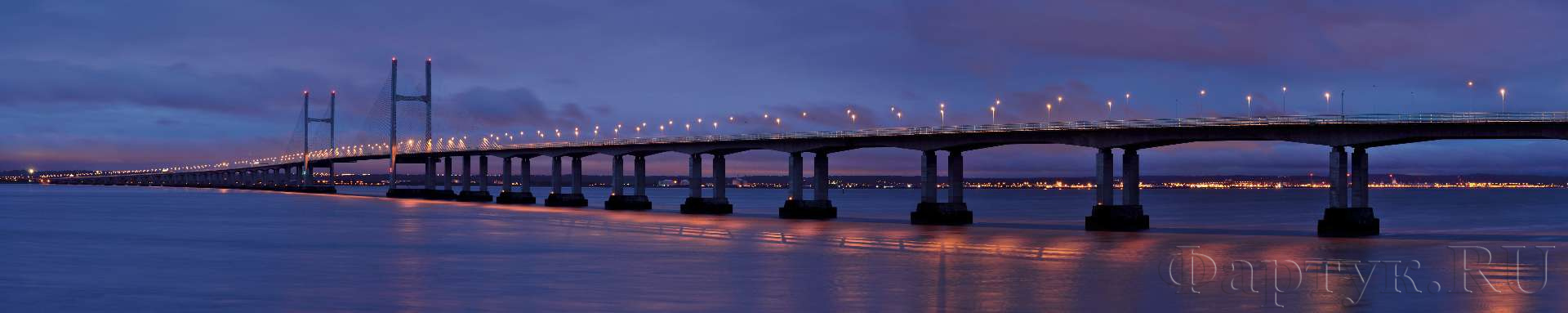 Мост в вечернее время
