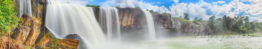 Скинали — Сухой водопад Нур