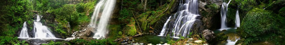 Скинали — Водопады на склоне гор
