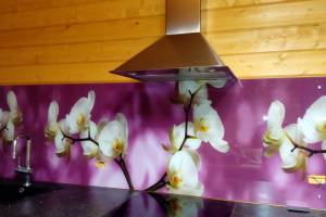 Фартук с фотопечатью фото: орхидеи, заказ #УТ-1665, Коричневая кухня.