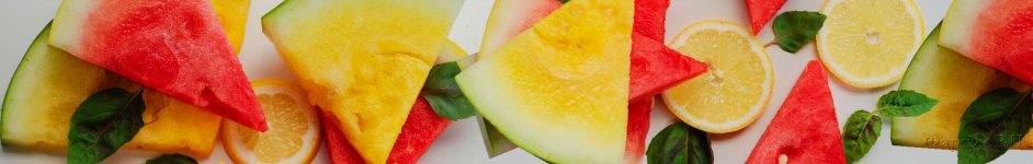 Скинали — Разноцветные фрукты на белом фоне 