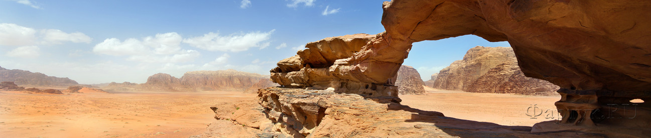 Скинали — Панорамный вид пустыни Вади Рам, Иордания