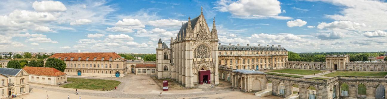 Скинали — Венсенский замок в Париже
