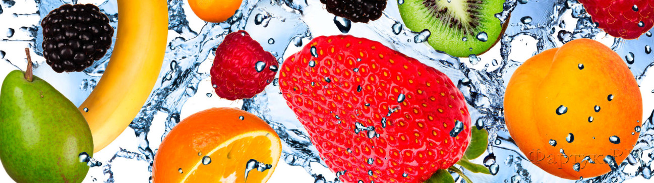 Скинали — Крупные фрукты и ягоды в брызгах воды