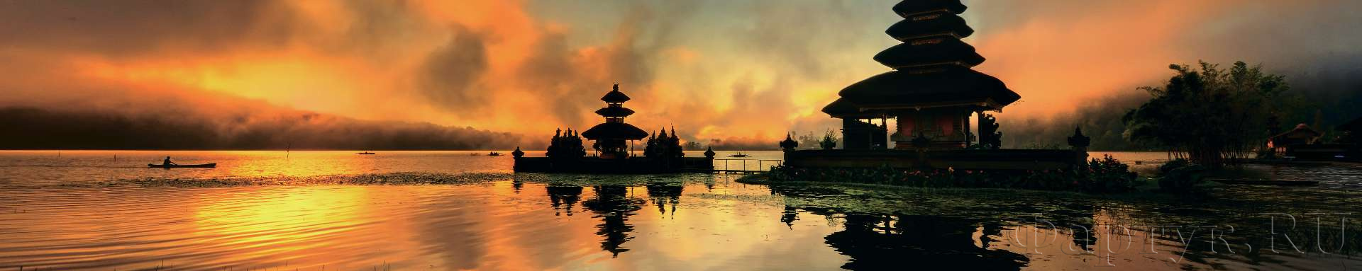 Храм на воде, Индонезия