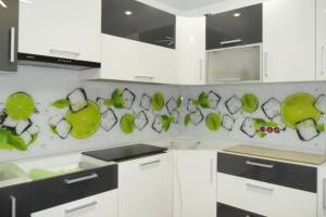 Фартук для кухни фото: лаймы с кубиками льда, заказ #УТ-301, Белая кухня.