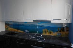 Фартук для кухни фото: панорамный вид с берега., заказ #S-571, Белая кухня.